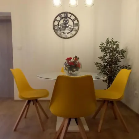 Apartmani Omrcen Baska Voda Room photo