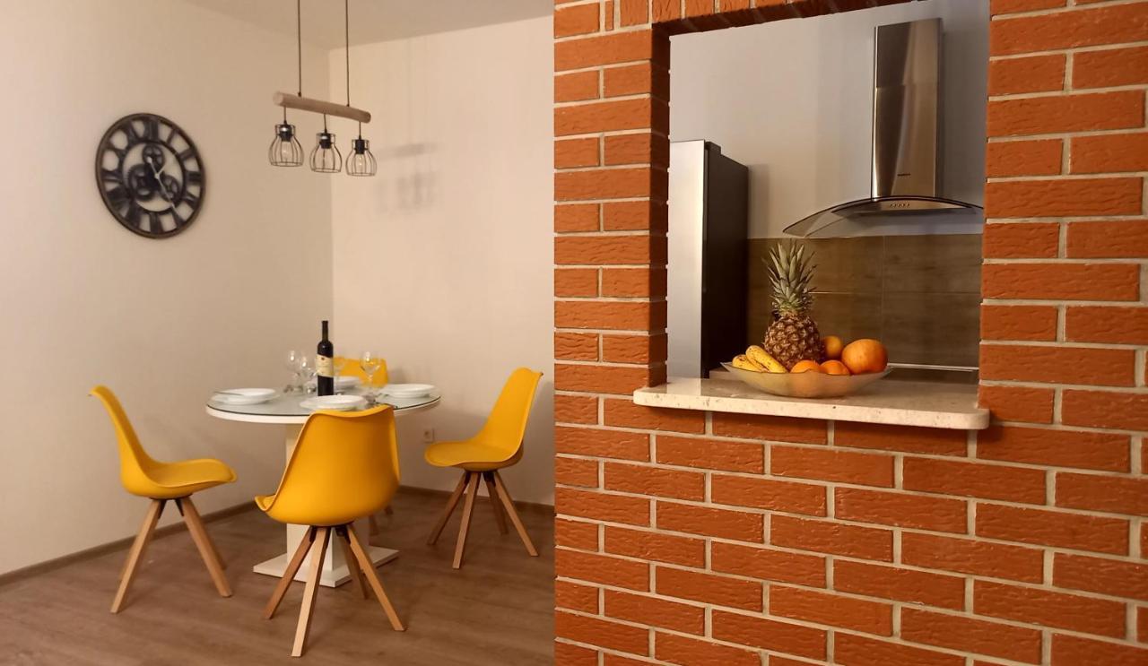Apartment Omrcen Baska Voda
