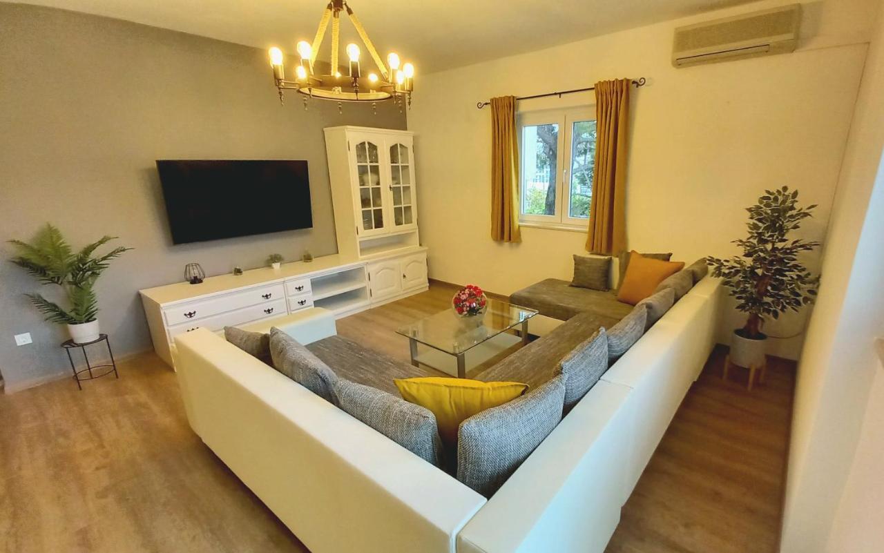 Omrcen Apartment *